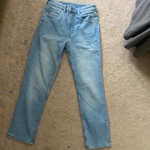 Straight high waist ankle length jeans